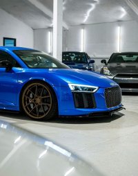 AUDI R8