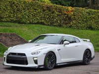 NISSAN GT-R