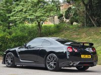 NISSAN GT-R