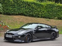 NISSAN GT-R