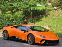 LAMBORGHINI HURACAN