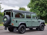 LAND ROVER DEFENDER 110