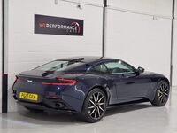 ASTON MARTIN DB11