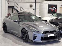 NISSAN GT-R