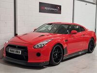 NISSAN GT-R