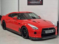 NISSAN GT-R