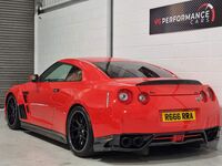 NISSAN GT-R