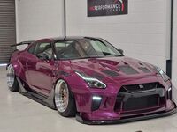 NISSAN GT-R