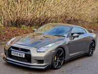 NISSAN GT-R