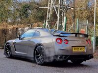 NISSAN GT-R