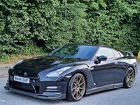 NISSAN GT-R