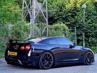NISSAN GT-R