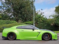 NISSAN GT-R