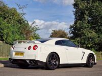 NISSAN GT-R
